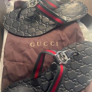 Gucci sandles